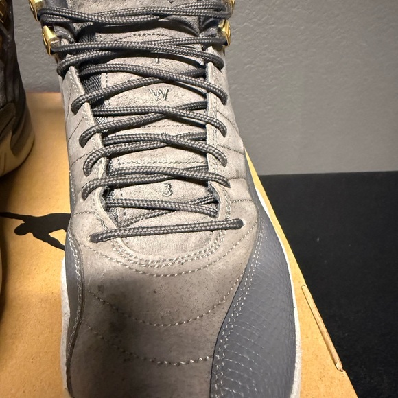 Jordan Athletic Shoes in Gray and Gold - Picture 9 of 12